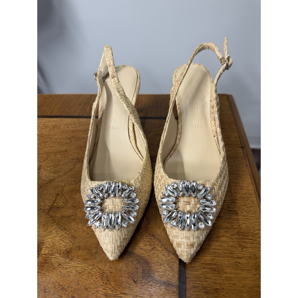Anne Klein Women's 6 Raffa Natural Slingback Heels Pumps Rhinestone Pointed Toe